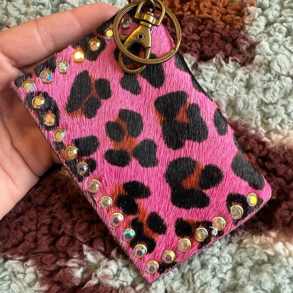 NWT - Cowhide & Leopard Card Holder - Picture 2 of 4